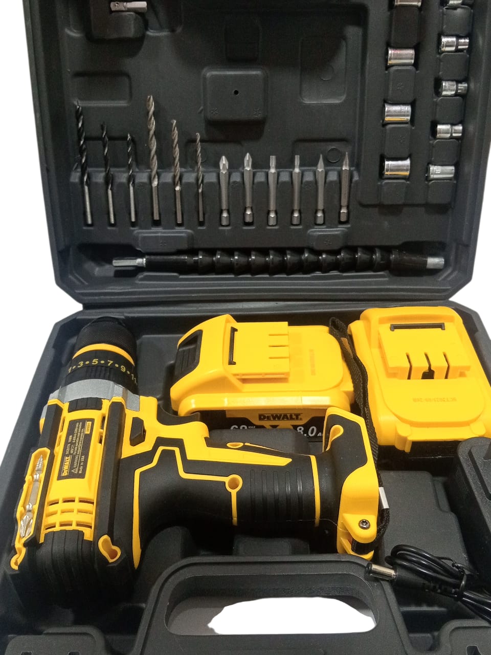 Taladro Inalámbrico 68V Dewalt